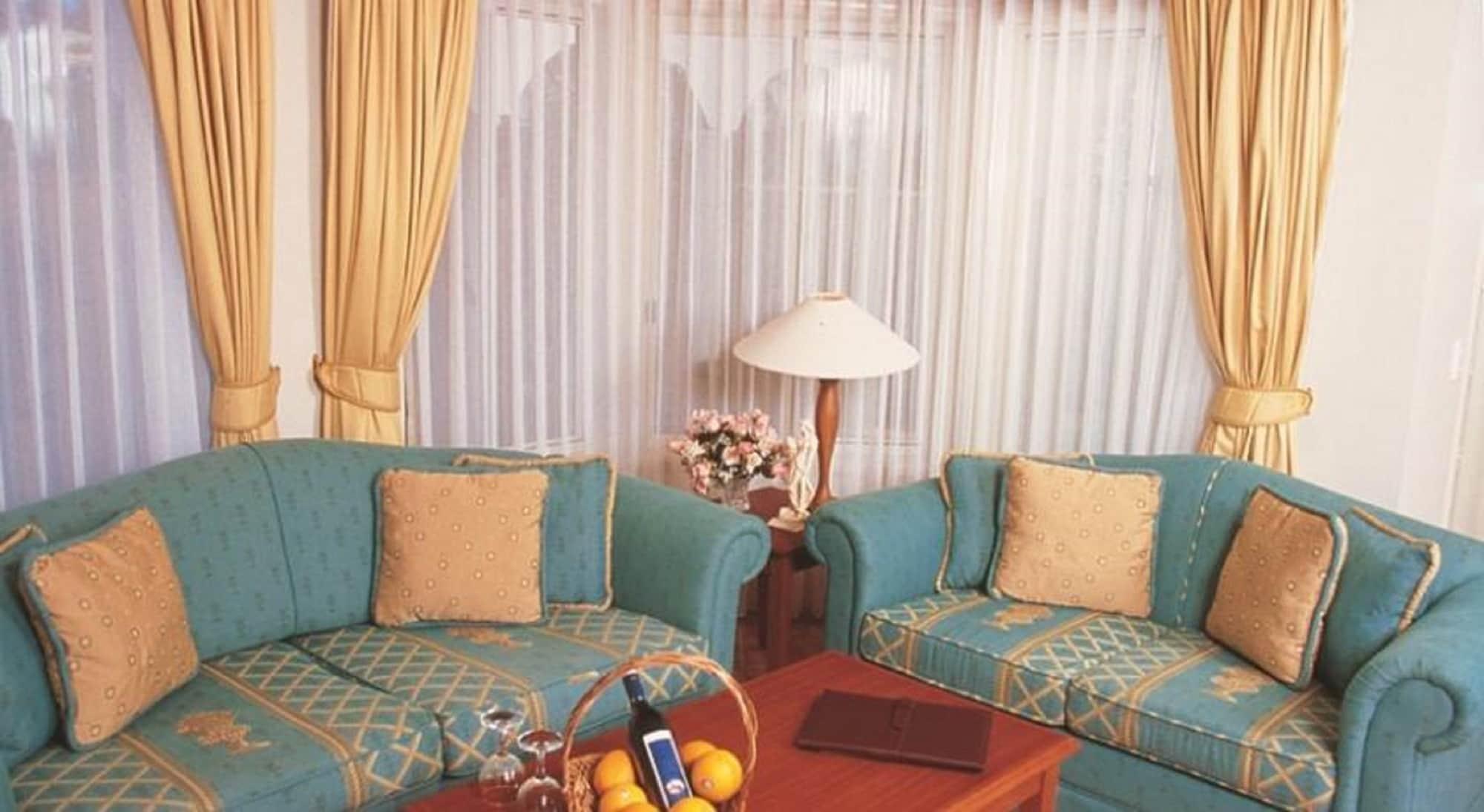 Royal Woods Resort Gold Coast Exterior photo